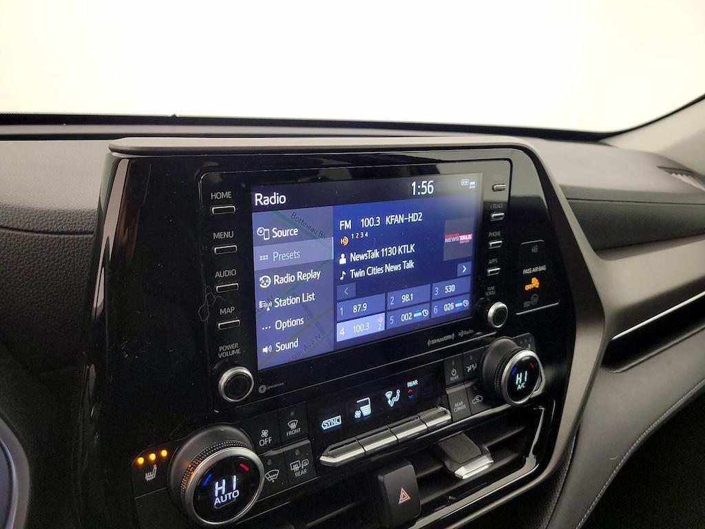 used 2021 Toyota Highlander car, priced at $31,998