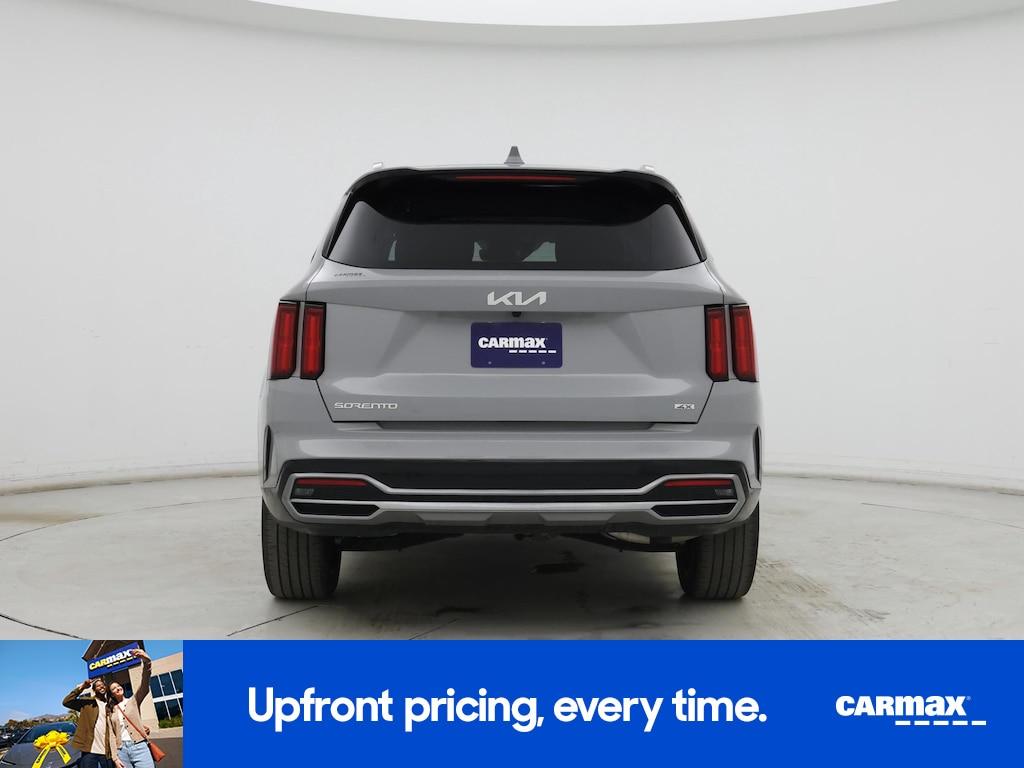 used 2023 Kia Sorento car, priced at $30,998