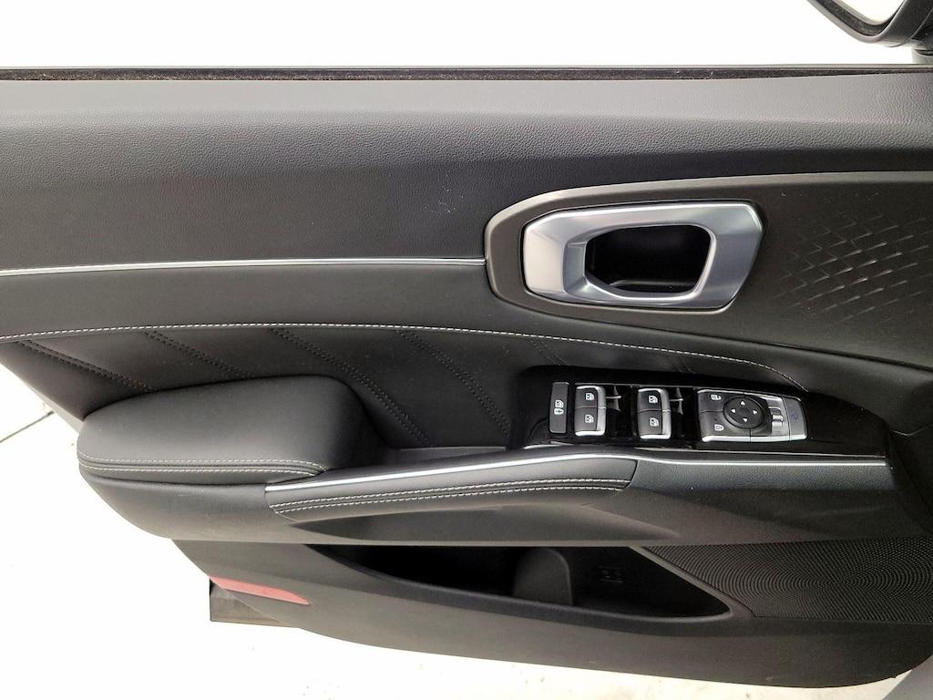 used 2023 Kia Sorento car, priced at $30,998