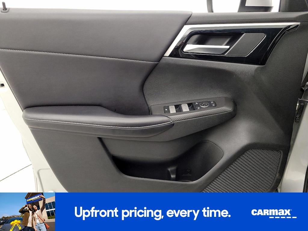 used 2022 Mitsubishi Outlander car, priced at $22,998