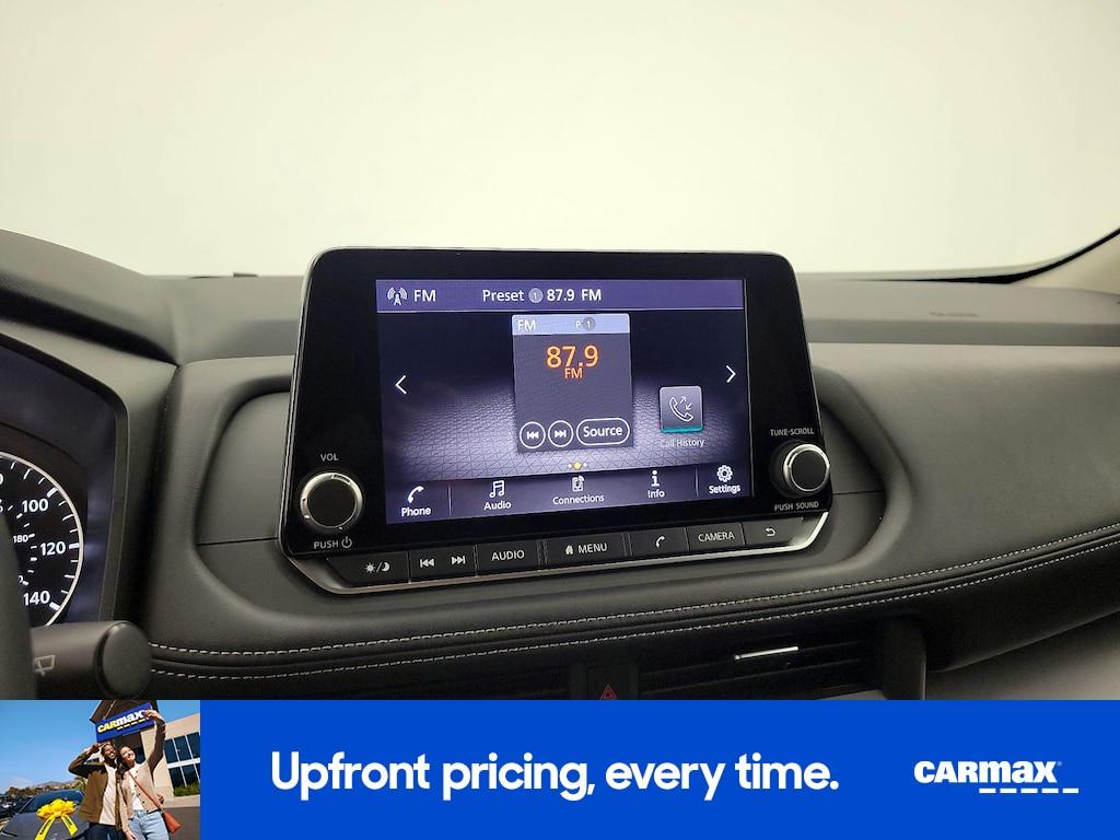 used 2025 Nissan Rogue car, priced at $23,998