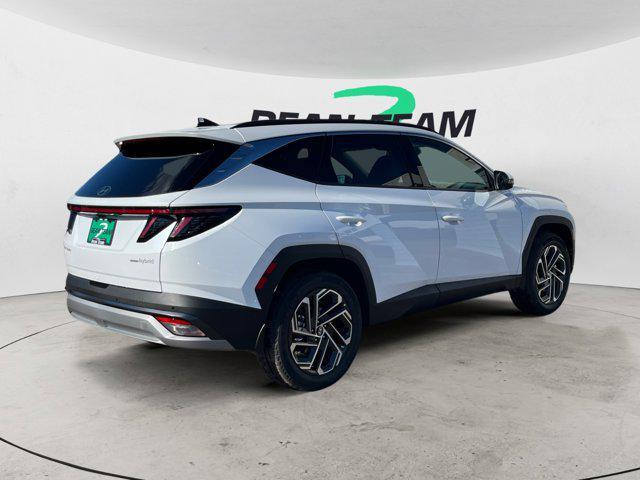 new 2026 Hyundai TUCSON Hybrid car, priced at $44,214