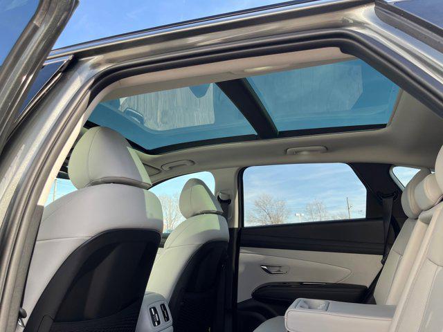 new 2026 Hyundai TUCSON Hybrid car, priced at $43,659