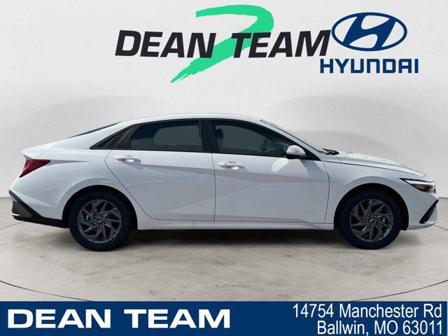 new 2026 Hyundai ELANTRA HEV car, priced at $27,034