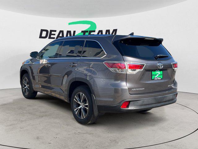 used 2016 Toyota Highlander car, priced at $18,950