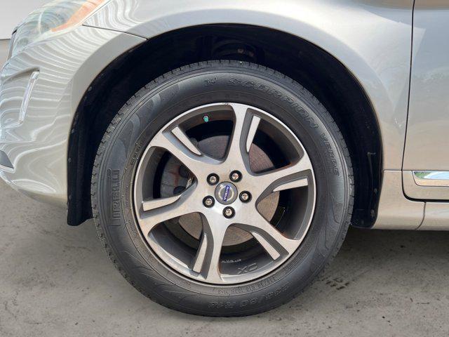 used 2015 Volvo XC60 car, priced at $13,950