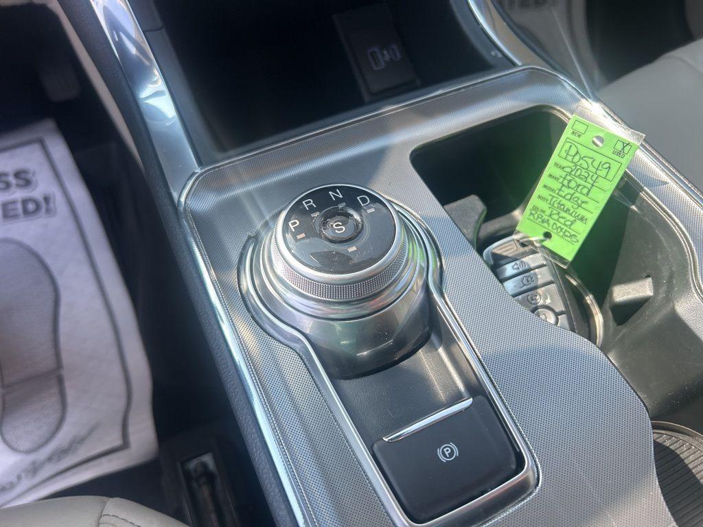 used 2024 Ford Edge car, priced at $35,343