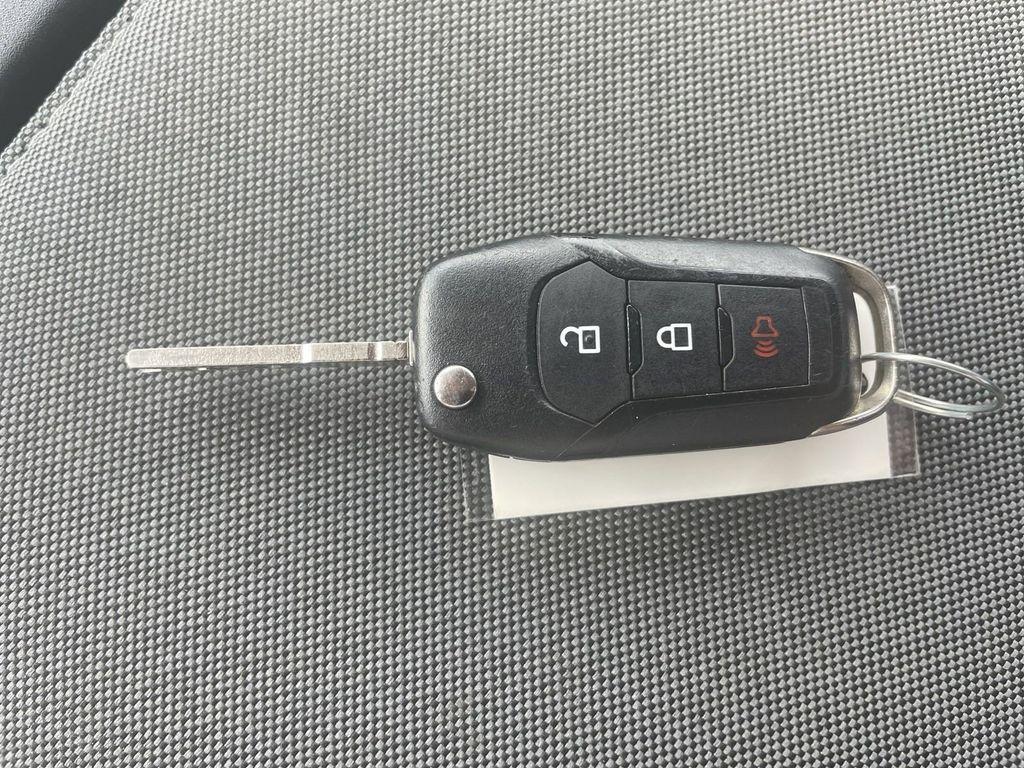 used 2022 Ford F-150 car, priced at $26,995