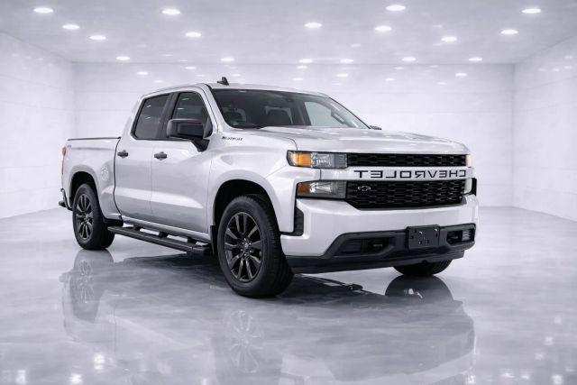 used 2020 Chevrolet Silverado 1500 car, priced at $31,977