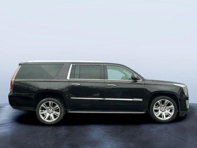 used 2015 Cadillac Escalade ESV car, priced at $26,577