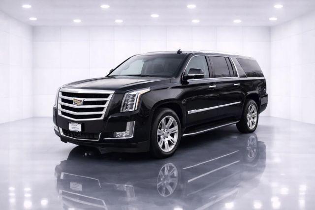 used 2015 Cadillac Escalade ESV car, priced at $26,577
