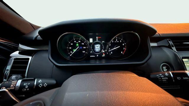 used 2017 Land Rover Discovery car, priced at $17,477