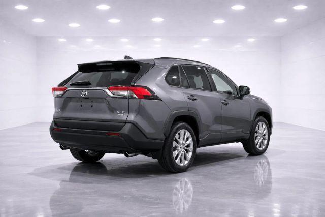 used 2020 Toyota RAV4 car, priced at $26,977