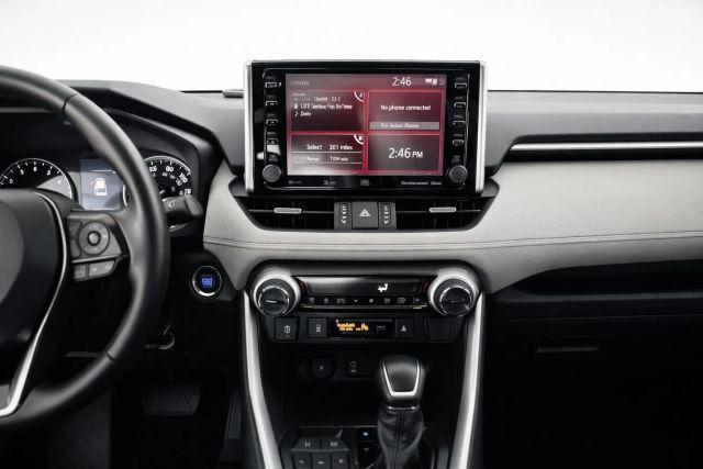 used 2020 Toyota RAV4 car, priced at $26,977