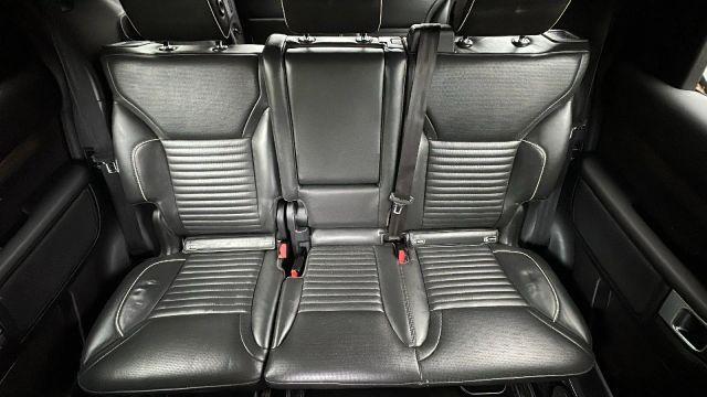 used 2017 Land Rover Discovery car, priced at $18,977