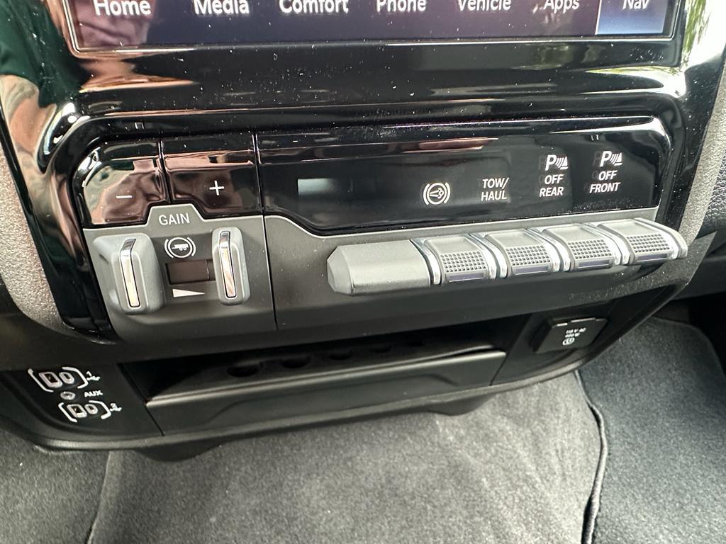 new 2026 Ram 2500 car, priced at $61,360