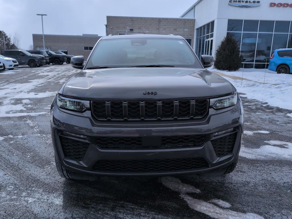 new 2026 Jeep Grand Cherokee car, priced at $49,591