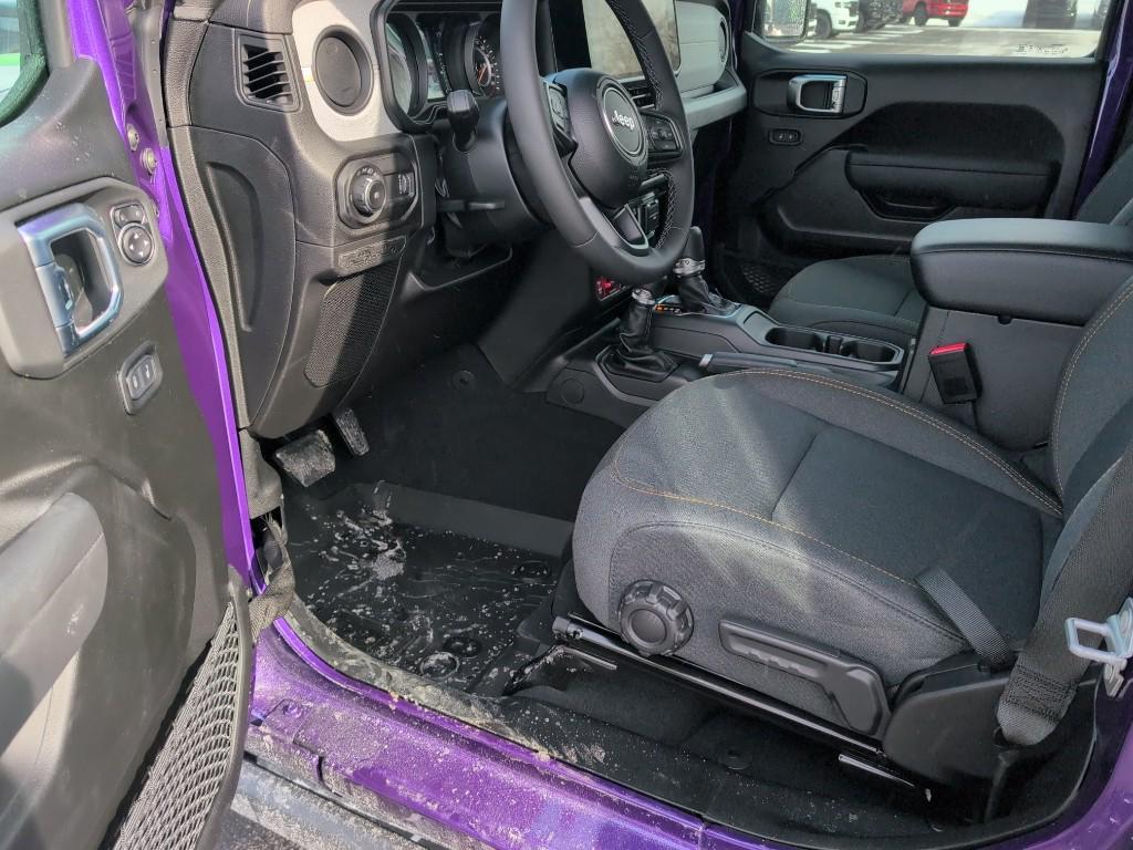 new 2026 Jeep Wrangler car, priced at $48,724