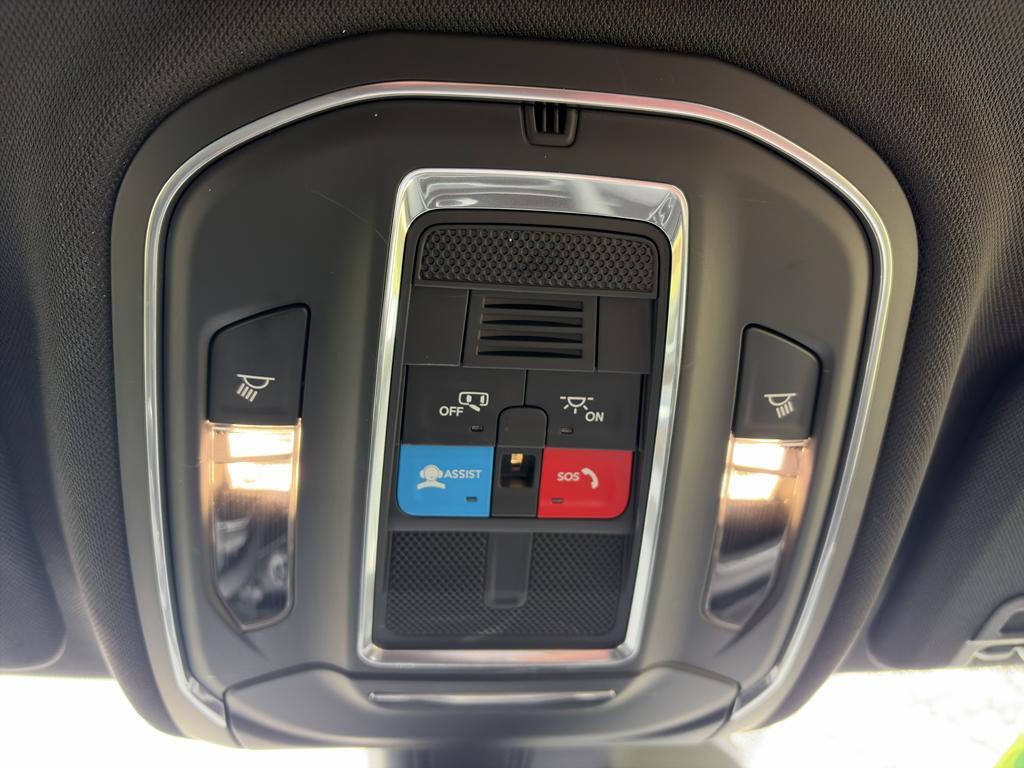 used 2024 Jeep Grand Cherokee car, priced at $33,440