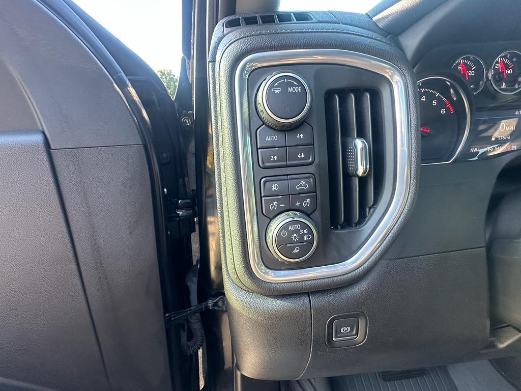 used 2022 Chevrolet Silverado 1500 car, priced at $39,770