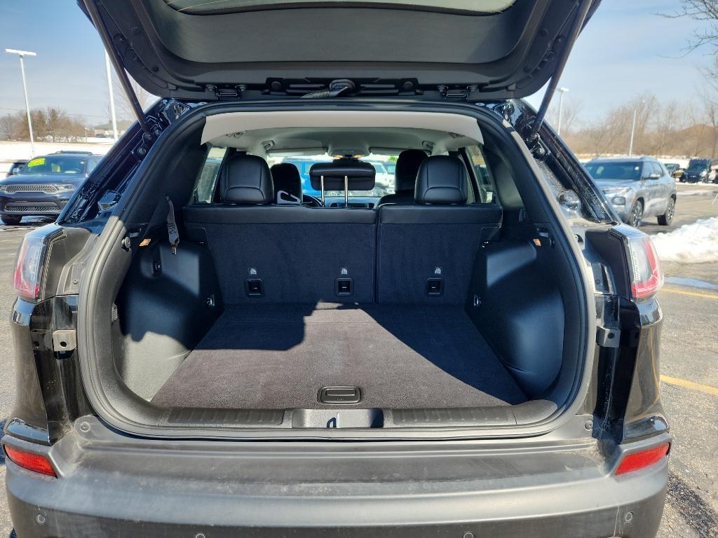 used 2020 Jeep Cherokee car, priced at $12,600