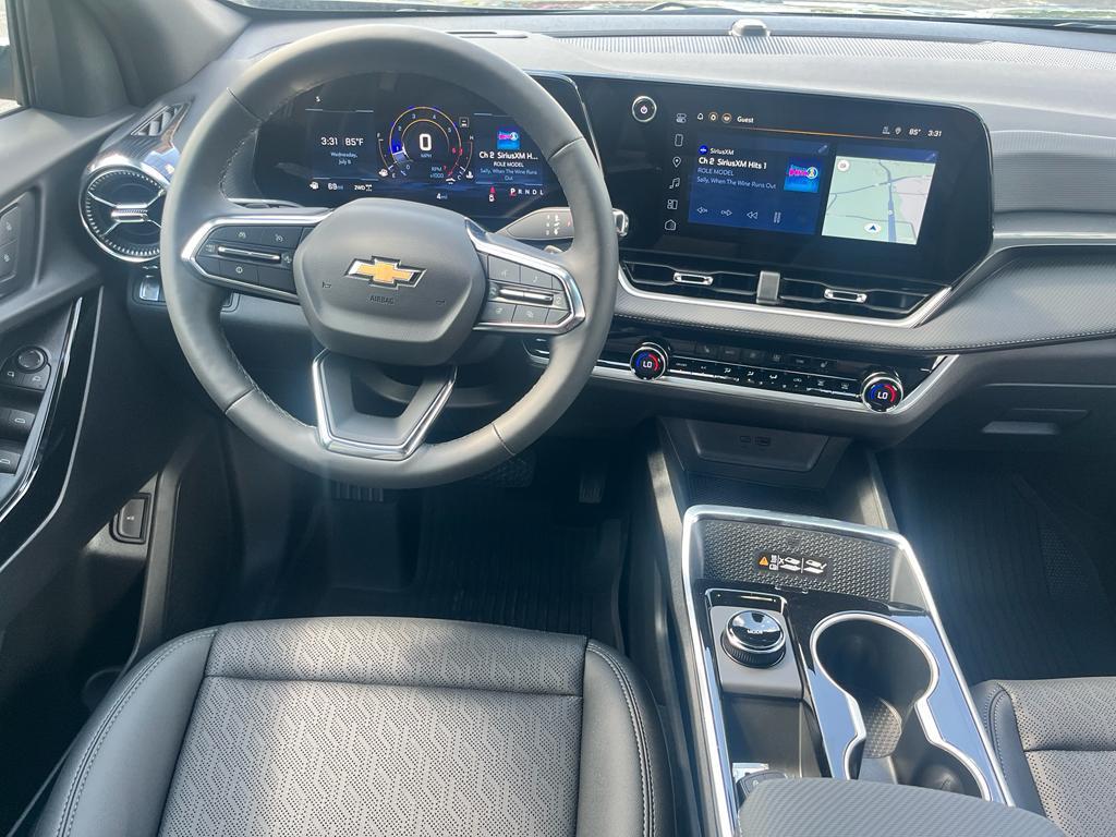 new 2026 Chevrolet Equinox car, priced at $35,140