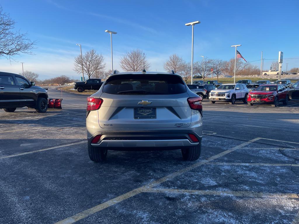 new 2026 Chevrolet Trax car, priced at $25,280