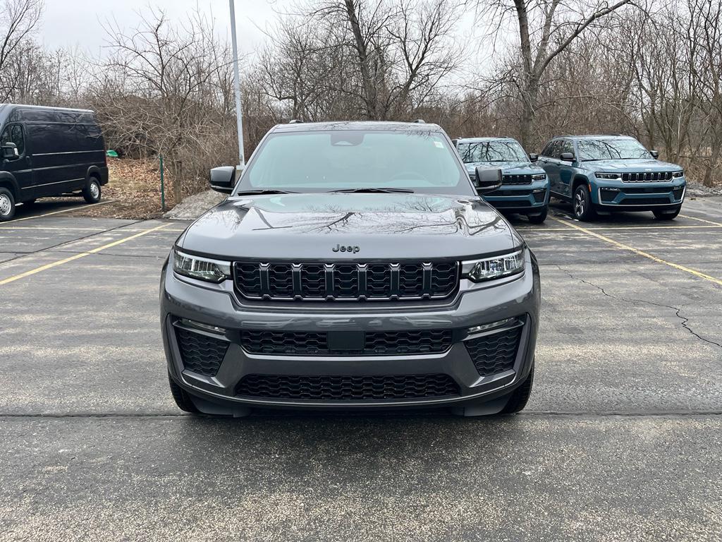 new 2026 Jeep Grand Cherokee car, priced at $45,339