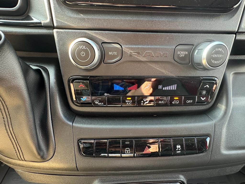 new 2025 Ram ProMaster 2500 car, priced at $44,576