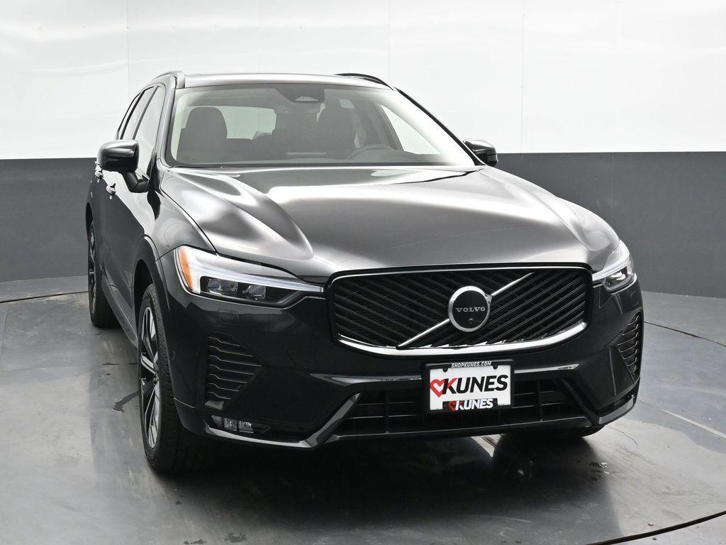 new 2026 Volvo XC60 car, priced at $52,025
