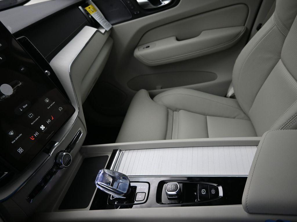 new 2026 Volvo XC60 car, priced at $60,434
