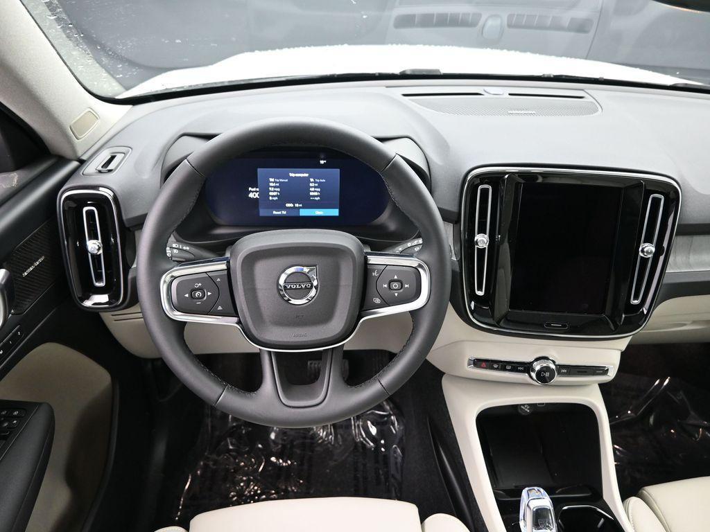 new 2026 Volvo XC40 car, priced at $50,674