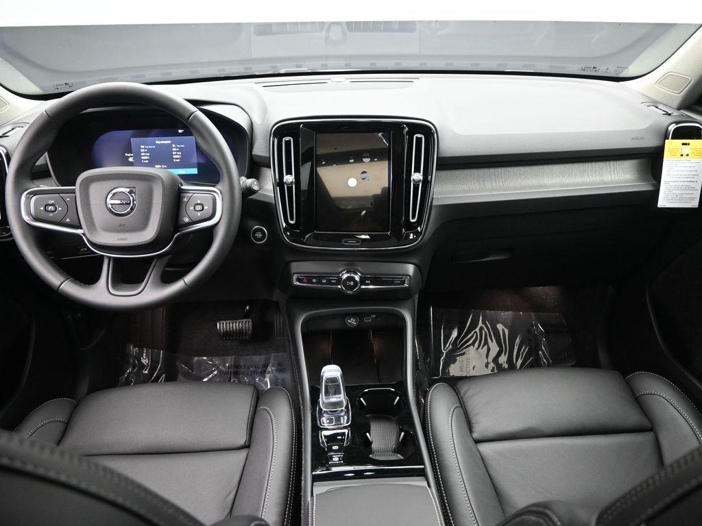 new 2026 Volvo XC40 car, priced at $48,251