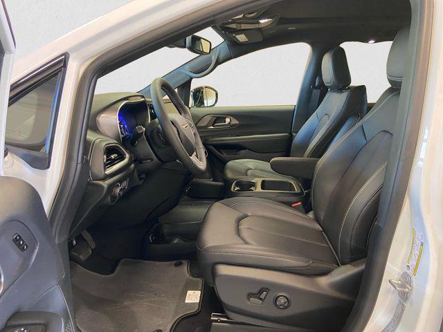 new 2026 Chrysler Pacifica car, priced at $45,966