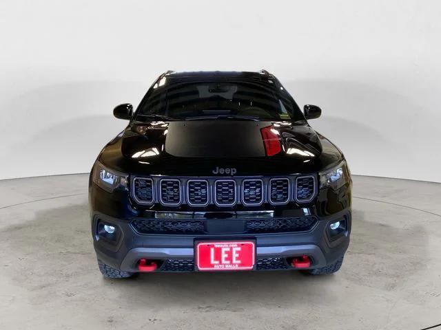 new 2026 Jeep Compass car, priced at $34,637