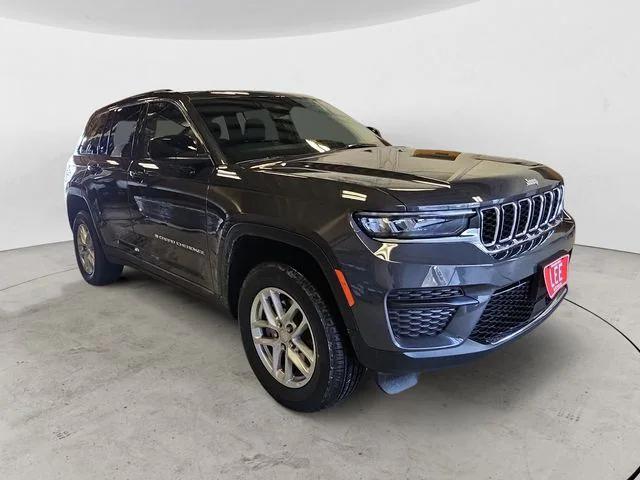 new 2026 Jeep Grand Cherokee car, priced at $43,596