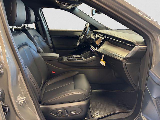 new 2026 Jeep Cherokee car, priced at $42,383