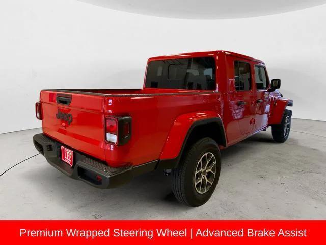 new 2026 Jeep Gladiator car, priced at $50,395