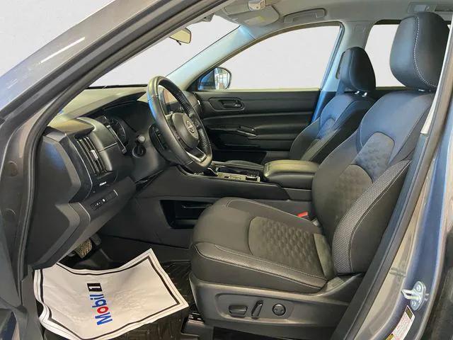 used 2024 Nissan Pathfinder car, priced at $33,999