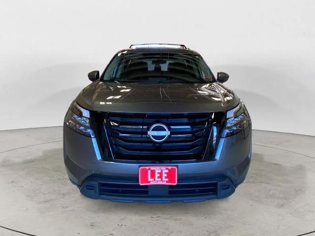 used 2024 Nissan Pathfinder car, priced at $33,999