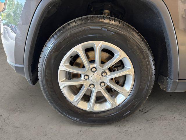 used 2021 Jeep Grand Cherokee car, priced at $23,149