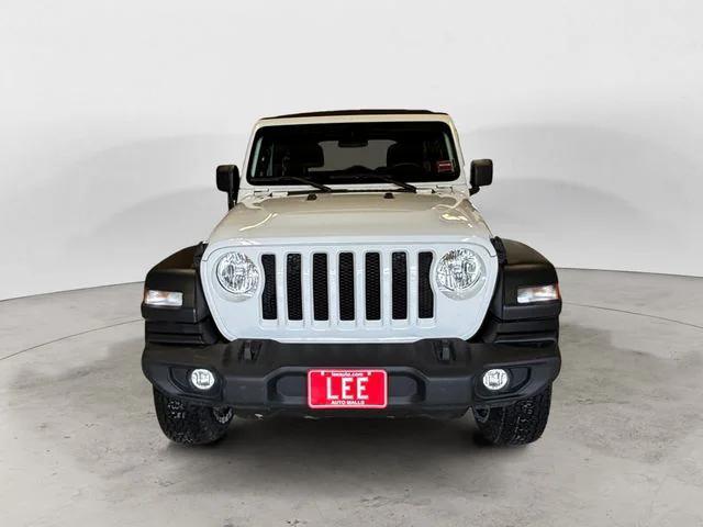 used 2022 Jeep Wrangler Unlimited car, priced at $27,997