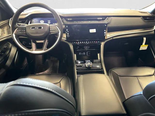 new 2026 Jeep Grand Cherokee car, priced at $48,297