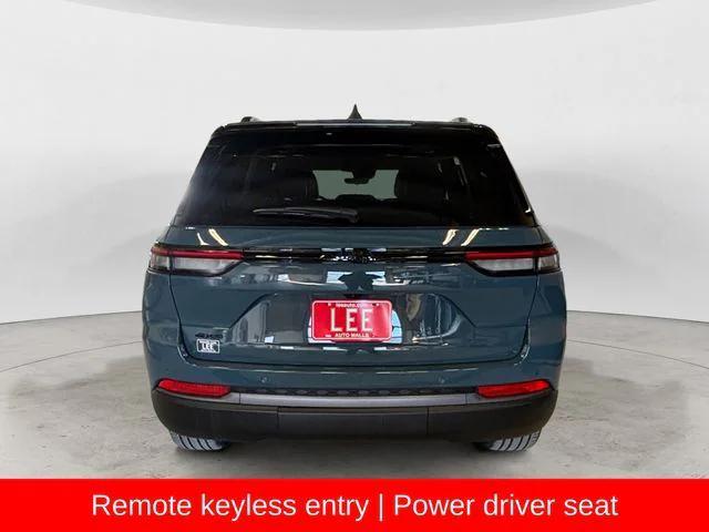 new 2026 Jeep Grand Cherokee car, priced at $48,297