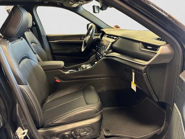 new 2026 Jeep Grand Cherokee L car, priced at $53,392