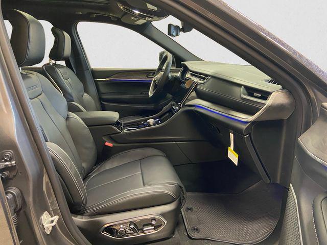 new 2025 Jeep Grand Cherokee L car, priced at $59,643