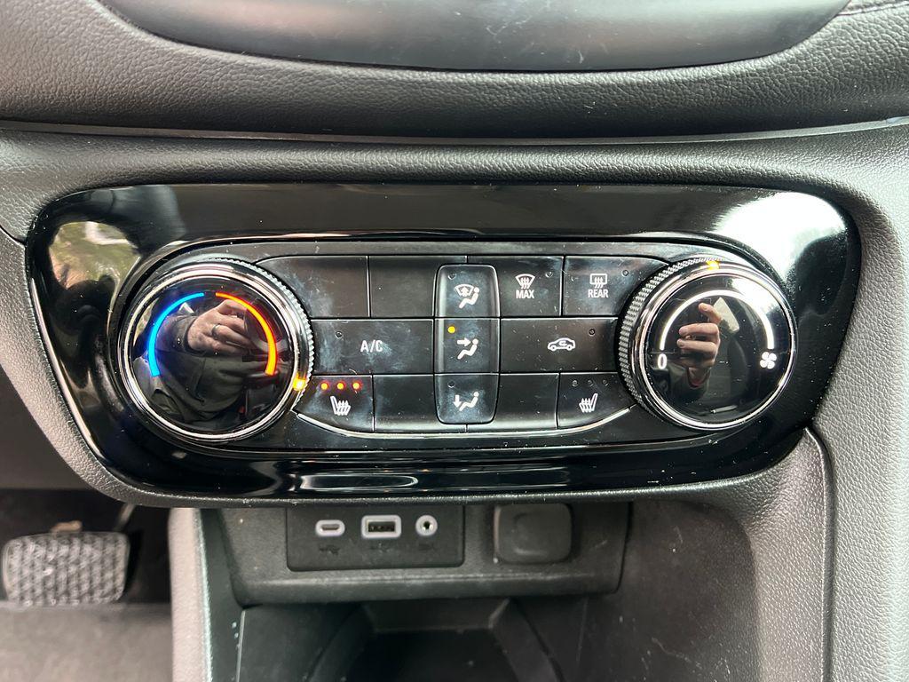 used 2023 Buick Encore GX car, priced at $21,989