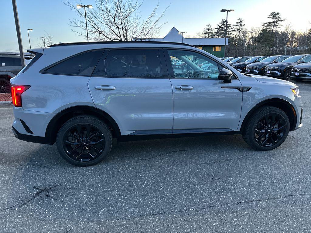 used 2023 Kia Sorento car, priced at $29,987