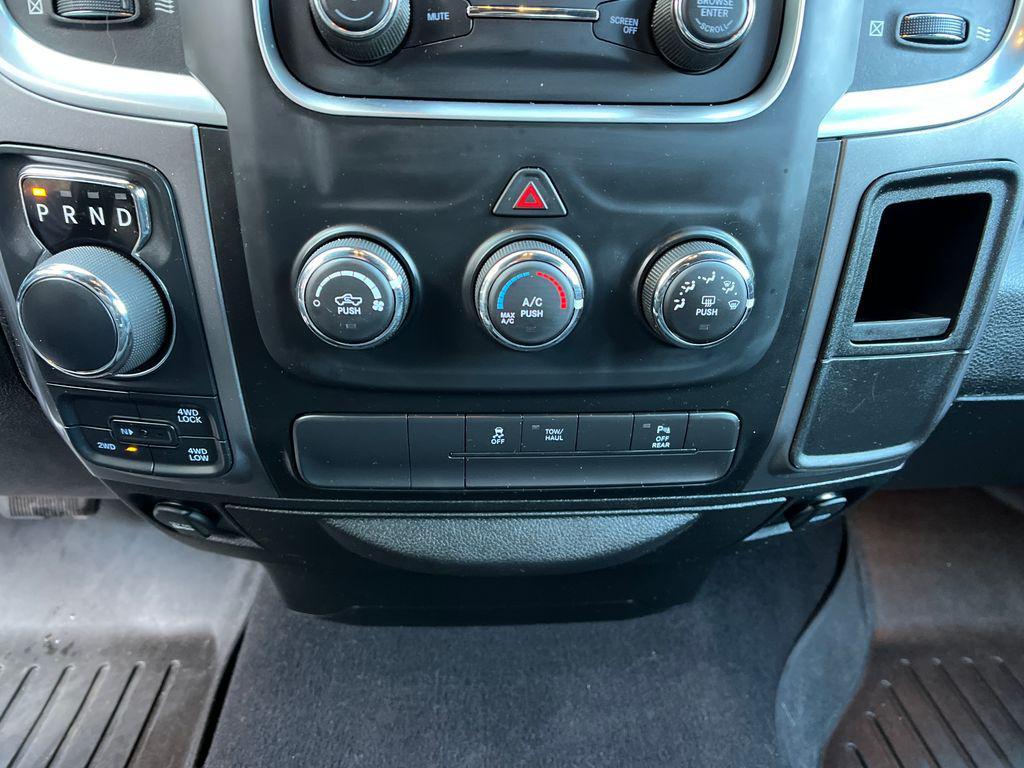 used 2021 Ram 1500 Classic car, priced at $26,989