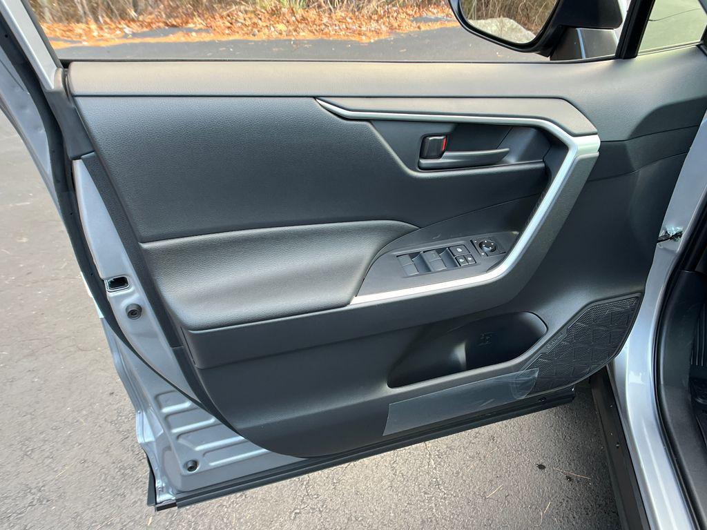 new 2025 Toyota RAV4 Hybrid car, priced at $33,808